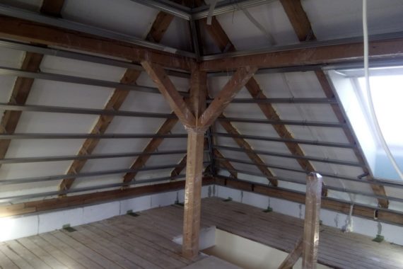 Stříkaná PUR pěna, stříkaná izolace, tepelná izolace