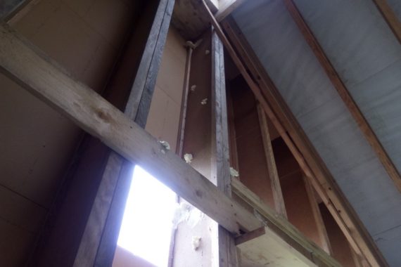 zateplení do dutin, stříkaná izolace, PUR pěna